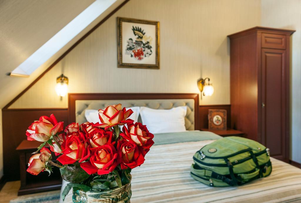 Villa Stanislavskyi Hotel Лвив Екстериор снимка