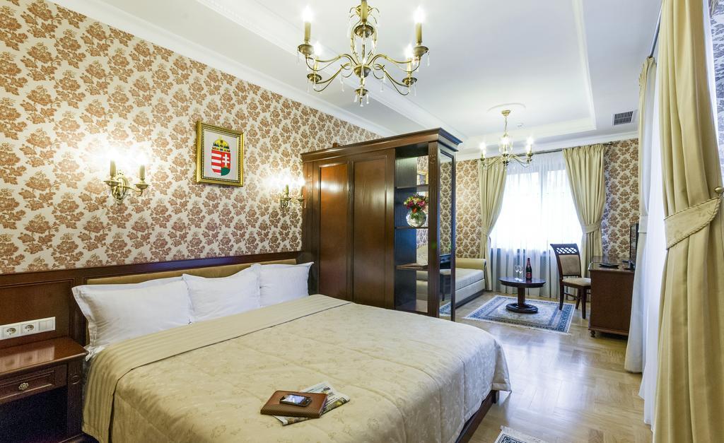 Villa Stanislavskyi Hotel Лвив Екстериор снимка